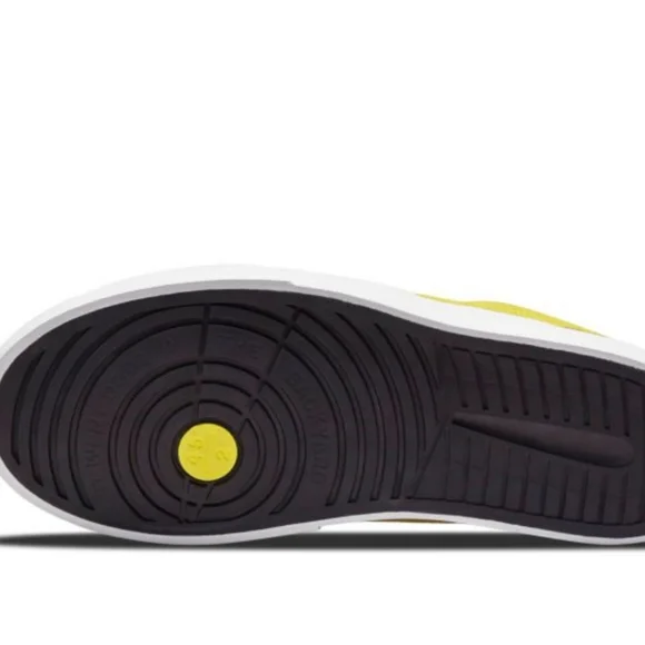 Jordan Series .03 - Picture 4 of 5